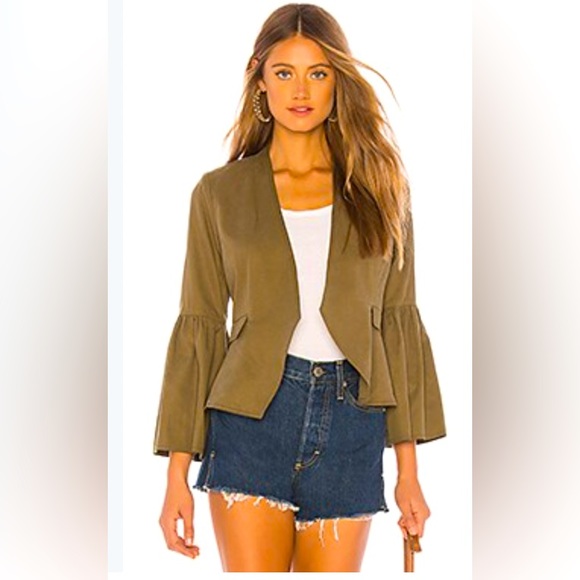 Ulla Johnson Jackets & Blazers - Ulla Johnson lined bolero jacket. Gathered flared sleeves. Slight peplum hem.